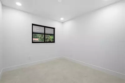 8316 W Forest Circle, Tampa, FL 33615 - Photo 37