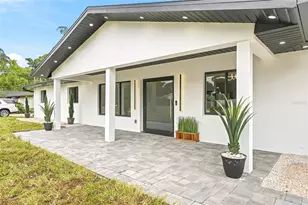 8316 W Forest Cir, Tampa, FL 33615 - Photo 3