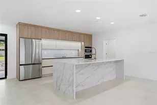 8316 W Forest Cir, Tampa, FL 33615 - Photo 19