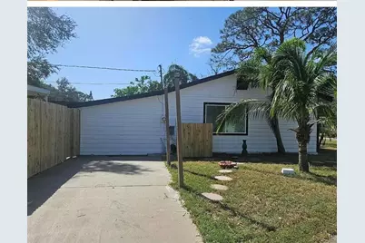 2735 Boca Ciega Drive N, Saint Petersburg, FL 33710 - Photo 5