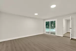 3606 Autumn Palm Dr, Zephyrhills, FL 33541 - Photo 11