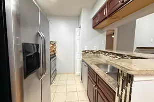8643 Mallard Reserve Dr, Tampa, FL 33614 - Photo 23