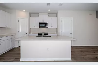 9144 Bent Branch, Dade City, FL 33525 - Photo 7