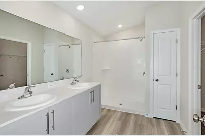 15204 Maude Landing Loop, Wimauma, FL 33598 - Photo 5