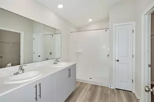 15204 Maude Landing Loop, Wimauma, FL 33598 - Photo 5
