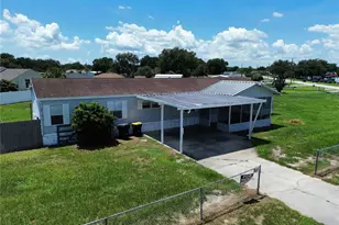 4300 Meadow Ridge Ave, Mulberry, FL 33860 - Photo 5