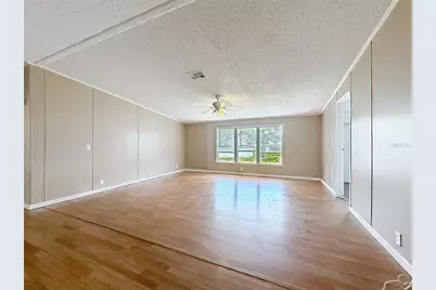 4300 Meadow Ridge Avenue, Mulberry, FL 33860 - Photo 11