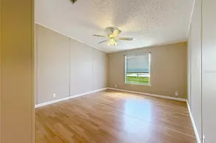 4300 Meadow Ridge Ave, Mulberry, FL 33860 - Photo 17