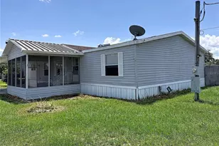 4300 Meadow Ridge Ave, Mulberry, FL 33860 - Photo 3