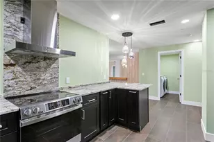 1 Beach Dr SE, Saint Petersburg, FL 33701 - Photo 9