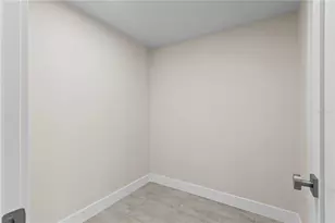 1 Beach Dr SE, Saint Petersburg, FL 33701 - Photo 23