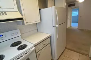 1221 Drew St, Clearwater, FL 33755 - Photo 17