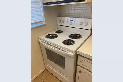 1221 Drew Street #A17, Clearwater, FL 33755 - Photo 15