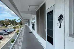 1221 Drew St, Clearwater, FL 33755 - Photo 3