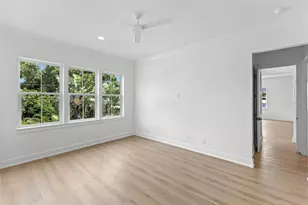 3534 Overlook Dr NE, Saint Petersburg, FL 33703 - Photo 23