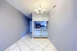 7907 Sabal Dr, Temple Terrace, FL 33637 - Photo 11