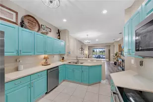 11517 Captiva Kay Dr, Riverview, FL 33569 - Photo 3