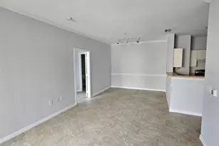 18001 Richmond Pl Dr, Tampa, FL 33647 - Photo 17