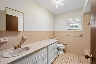 144 8th Ave N, Saint Petersburg, FL 33701 - Photo 29