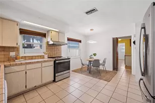 144 8th Ave N, Saint Petersburg, FL 33701 - Photo 9