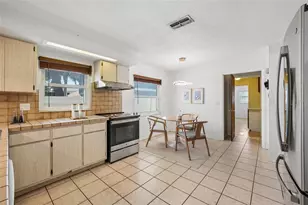144 8th Ave N, Saint Petersburg, FL 33701 - Photo 11