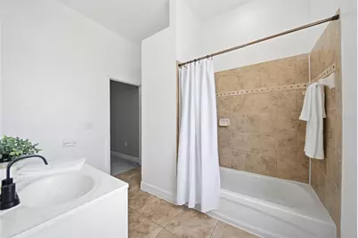 515 Villa Treviso Court, Apollo Beach, FL 33572 - Photo 17