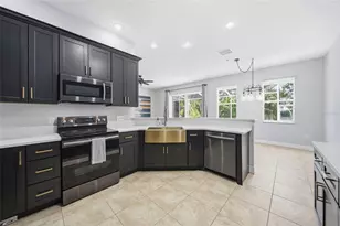 515 Villa Treviso Ct, Apollo Beach, FL 33572 - Photo 9