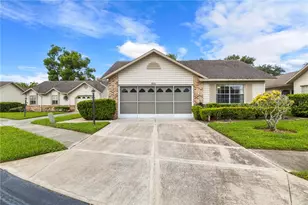 4739 Carrington Ct, New Port Richey, FL 34655 - Photo 3