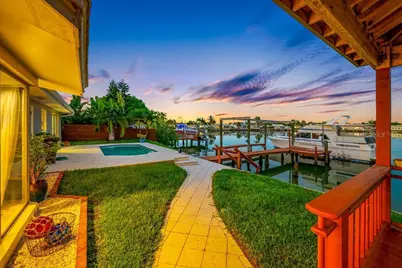 530 79th Street S, Saint Petersburg, FL 33707 - Photo 41