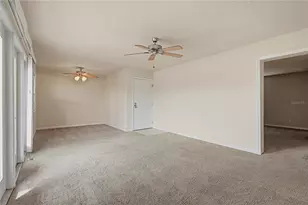 151 Sea Horse Dr SE, Saint Petersburg, FL 33705 - Photo 13