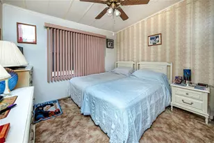 6821 Americana Dr NE, Saint Petersburg, FL 33702 - Photo 25
