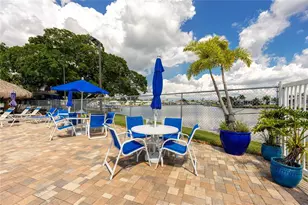 6821 Americana Dr NE, Saint Petersburg, FL 33702 - Photo 39