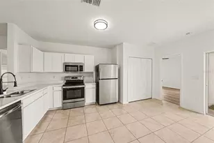 14433 Haddon Mist Dr, Wimauma, FL 33598 - Photo 11