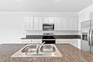 3144 Pleasant Willow Ct, Brandon, FL 33511 - Photo 9