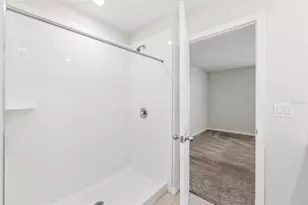 14886 Summer Br Dr, Lithia, FL 33547 - Photo 29