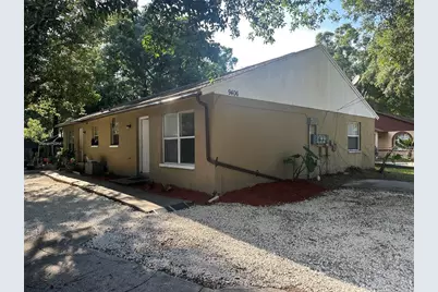 9406 N Hartts Drive, Tampa, FL 33617 - Photo 5
