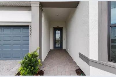 5006 Golden Shore Court, Lakewood Ranch, FL 34211 - Photo 3