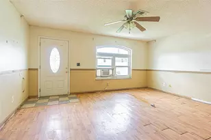 5512 20th St, Zephyrhills, FL 33542 - Photo 15