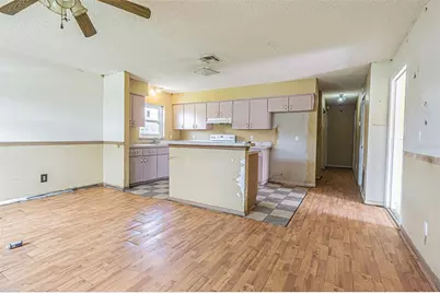 5512 20th Street, Zephyrhills, FL 33542 - Photo 17