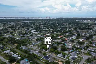 11928 Temple Ct, Seminole, FL 33772 - Photo 39