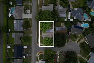 11928 Temple Ct, Seminole, FL 33772 - Photo 37