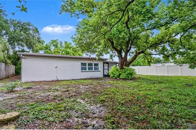 11928 Temple Ct, Seminole, FL 33772 - Photo 35