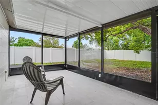 11928 Temple Ct, Seminole, FL 33772 - Photo 33