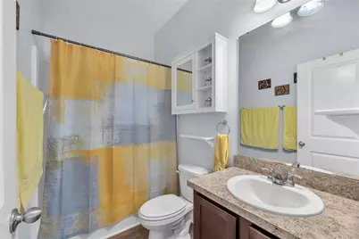 34820 Daisy Meadow Loop, Zephyrhills, FL 33541 - Photo 19