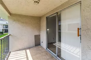 14462 Reuter Strasse Cir, Tampa, FL 33613 - Photo 17