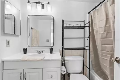 14462 Reuter Strasse Circle #607, Tampa, FL 33613 - Photo 11