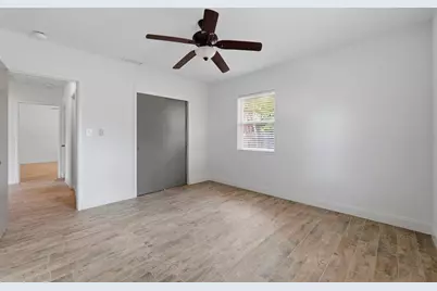 3030 A 5th Street N, Saint Petersburg, FL 33704 - Photo 7