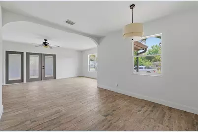 3030 A 5th Street N, Saint Petersburg, FL 33704 - Photo 5