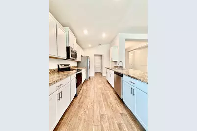 633 W Rexford Drive, Beverly Hills, FL 34465 - Photo 3