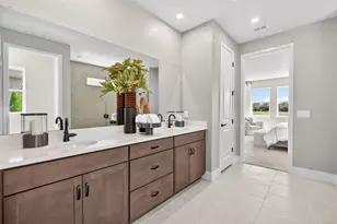34725 Flower Patch Dr, Dade City, FL 33525 - Photo 9